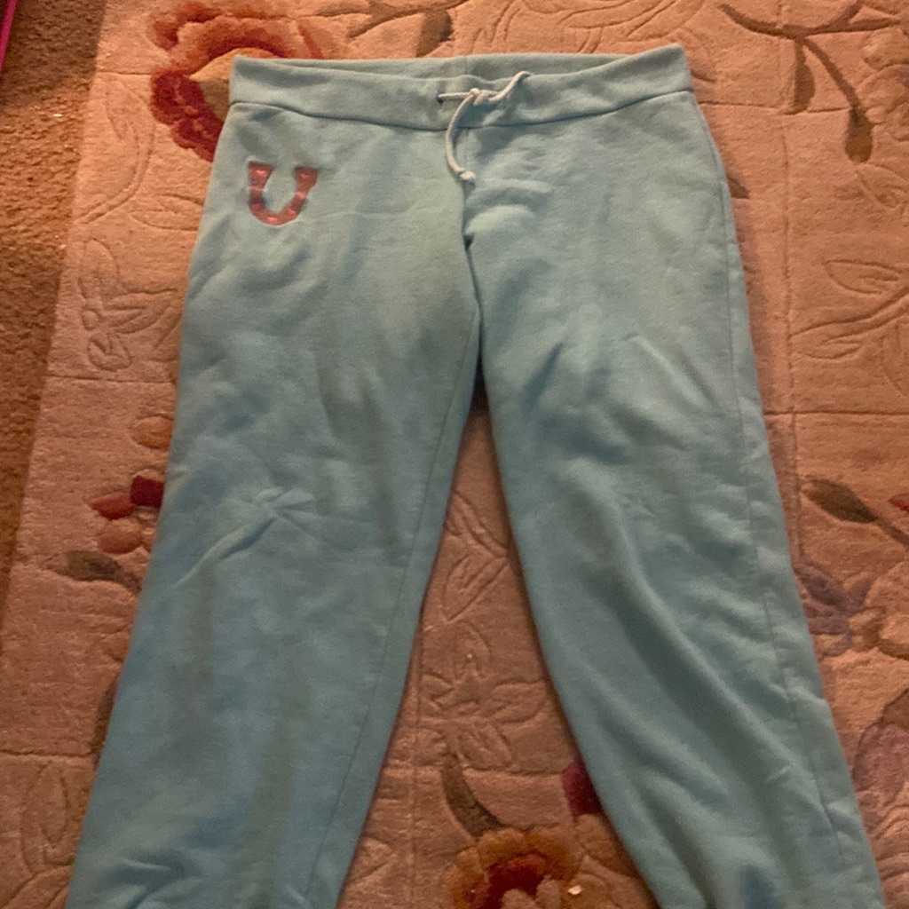Sweater Capris